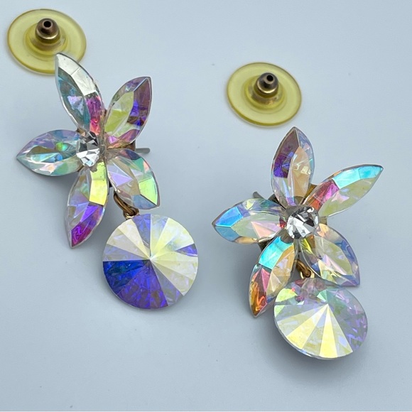 Vintage Austrian Crystal Aurora Borealis Flower Dangle Earrings - Picture 5 of 8